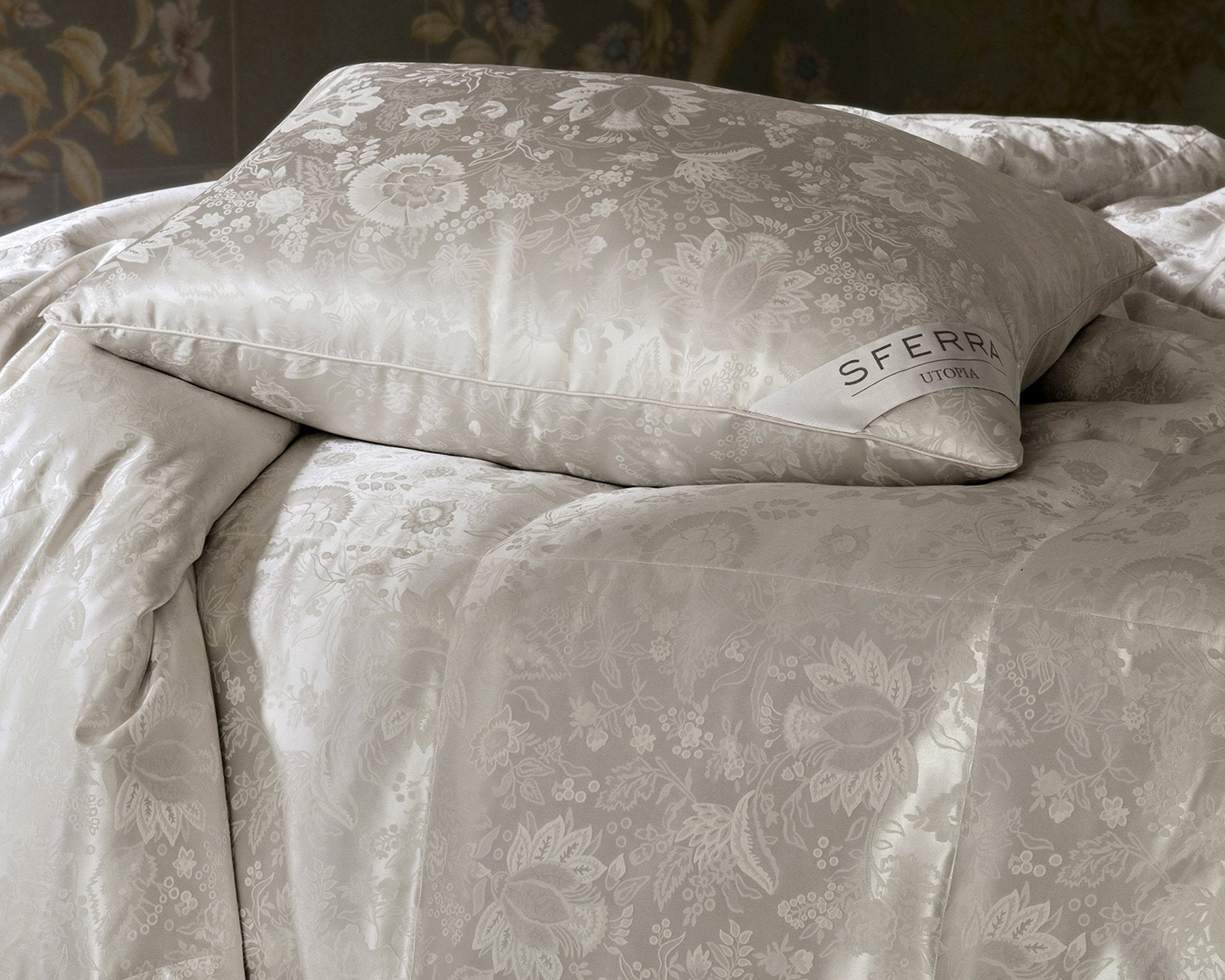 Utopia Eiderdown | Pillow